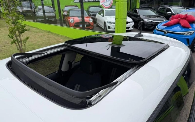 imagem-https://www.socarrao.com.br/sc-vehicle-images-prod/4065971/1790186590649-8505884_18_B_98f9841e26.jpeg
