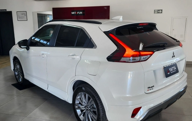 imagem-https://www.socarrao.com.br/sc-vehicle-images-prod/4066100/1790186771497-PzOnRN0x1liawTRyT0xMlZks5oGGn14n.jpg