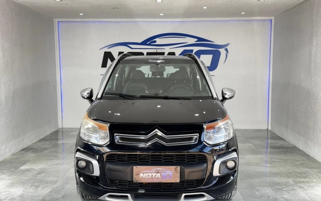 imagem-https://www.socarrao.com.br/sc-vehicle-images-prod/4066118/1790186831430-4_112440.jpg