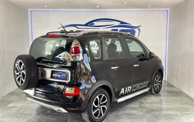 imagem-https://www.socarrao.com.br/sc-vehicle-images-prod/4066118/1790186831440-7_112440.jpg