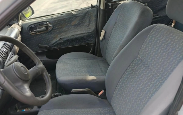 imagem-https://www.socarrao.com.br/sc-vehicle-images-prod/4066170/1790187006091-MTIxNDEzZTctNGJlOS00MGEzLWFjNjUtNTllMTA5NDNmOGZlLmpwZWc.jpeg