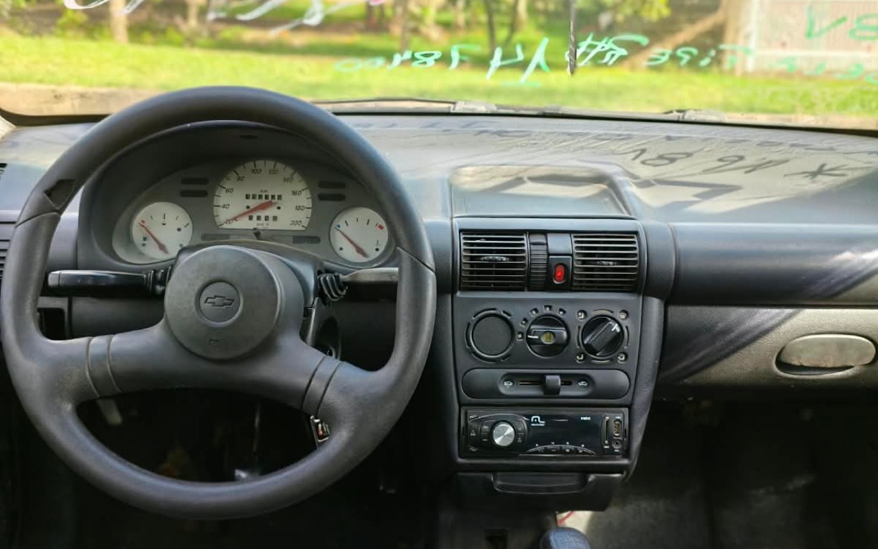 imagem-https://www.socarrao.com.br/sc-vehicle-images-prod/4066170/1790187006372-YmVjNzZmZTYtODA3My00NTVkLWIwODYtMWEzOTY3NDllMjYyLmpwZWc.jpeg