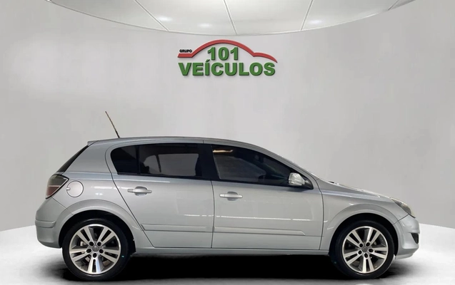imagem-https://www.socarrao.com.br/sc-vehicle-images-prod/4066273/1790187194042-003_7a29fa1d1005c778c1eb5ae2f001639d.jpg