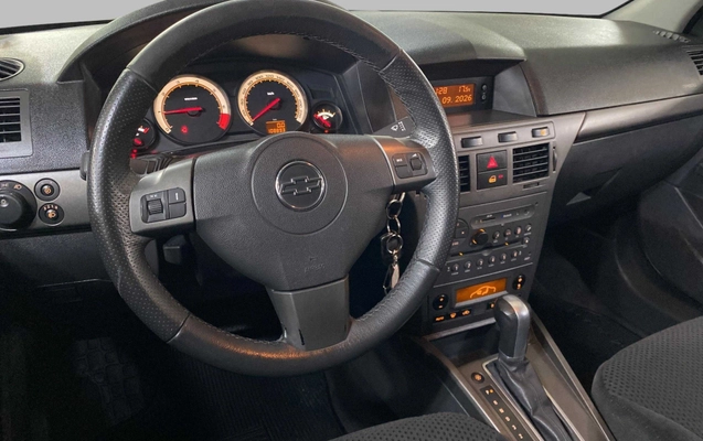 imagem-https://www.socarrao.com.br/sc-vehicle-images-prod/4066273/1790187194044-003_bf7f14fac73ff0d9191c66bdfb4754ea.jpg