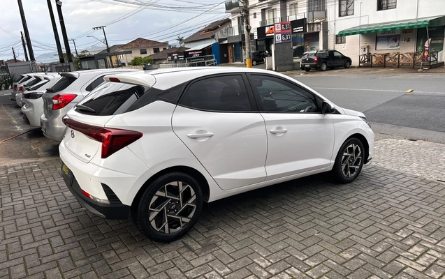 imagem-https://www.socarrao.com.br/sc-vehicle-images-prod/4066314/1790187243780-578d5f87-7dfe-49b8-9152-fb36f2d0d355.jpeg
