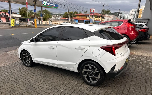 imagem-https://www.socarrao.com.br/sc-vehicle-images-prod/4066314/1790187243785-a43b42b1-299b-496a-a26a-fa3ab3950889.jpeg
