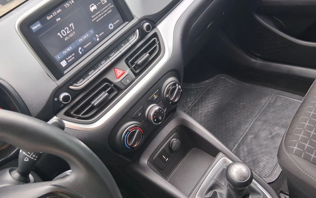 imagem-https://www.socarrao.com.br/sc-vehicle-images-prod/4066333/1790187341693-1_031539.jpg