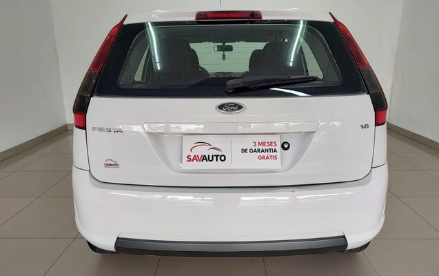imagem-https://www.socarrao.com.br/sc-vehicle-images-prod/4066336/1790187344777-af8b3f8c4f1f4bb2ad3a6e4ea8766584_1790187309252.jpg