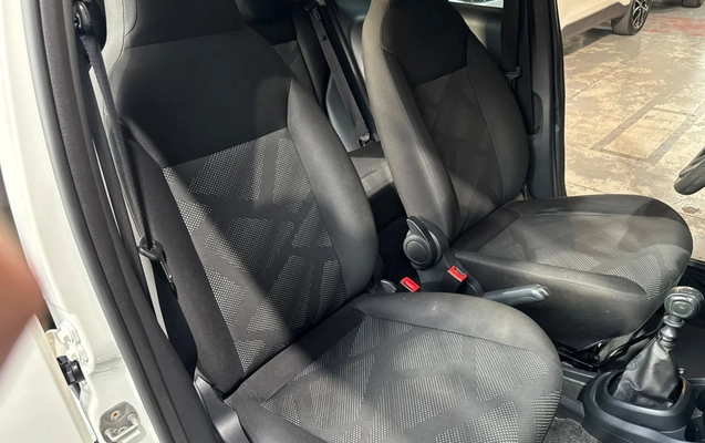 imagem-https://www.socarrao.com.br/sc-vehicle-images-prod/4066551/1790187699840-V2hhdHNBcHAgSW1hZ2UgMjAyNi0wOS0xOCBhdCAxOC41My4wOS5qcGVn.jpeg