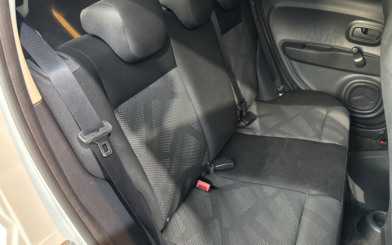 imagem-https://www.socarrao.com.br/sc-vehicle-images-prod/4066551/1790187699939-V2hhdHNBcHAgSW1hZ2UgMjAyNi0wOS0xOCBhdCAxOC41My4wOSAoMSkuanBlZw.jpeg
