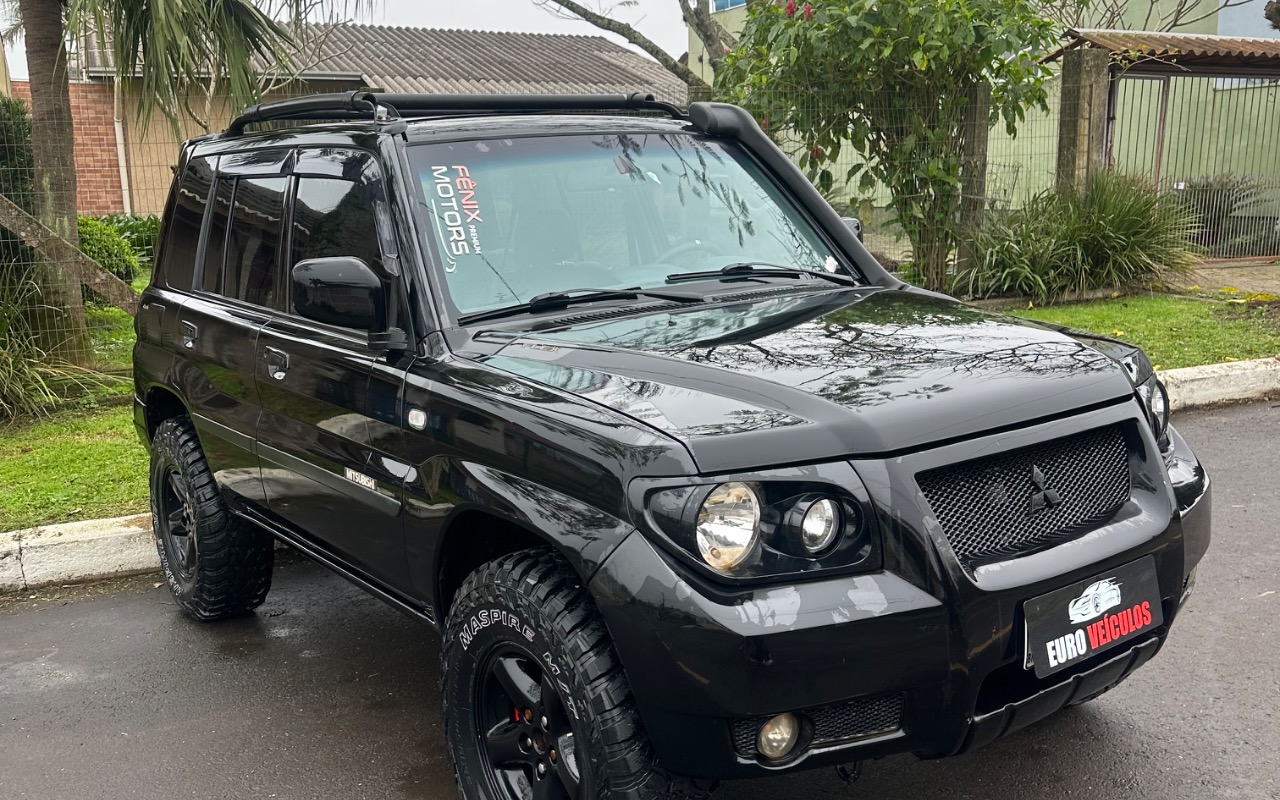 Mitsubishi Pajero TR4 2009 Preto — foto 1 de 3