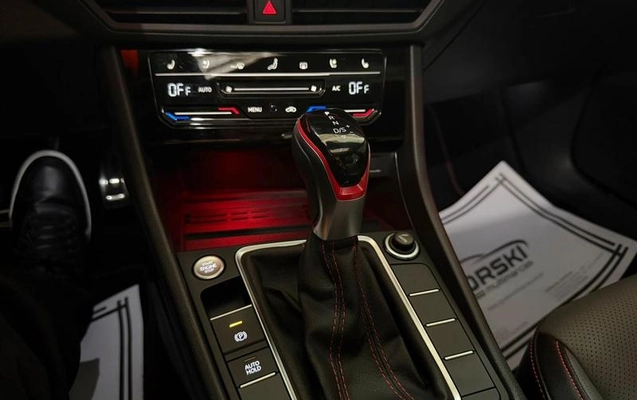 imagem-https://www.socarrao.com.br/sc-vehicle-images-prod/4066614/1790187976081-8416510_5_B_c3bd34a49c.jpeg