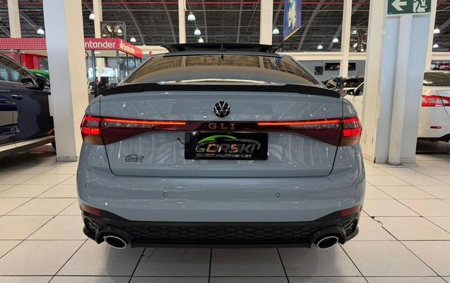 imagem-https://www.socarrao.com.br/sc-vehicle-images-prod/4066614/1790187976095-8416510_17_B_10142cff13.jpeg