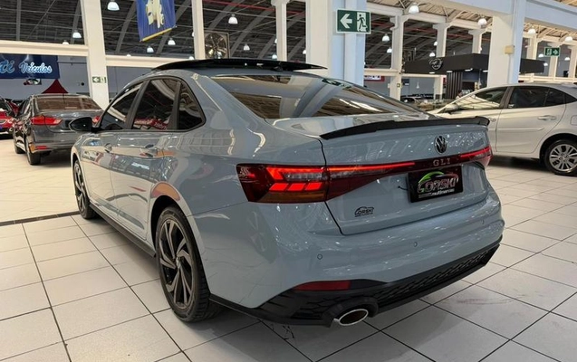 imagem-https://www.socarrao.com.br/sc-vehicle-images-prod/4066614/1790187976096-8416510_15_B_aad5eeeee0.jpeg