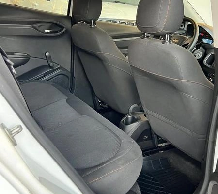 imagem-https://www.socarrao.com.br/sc-vehicle-images-prod/4066699/1790188053126-8506237_11_B_445053c6af.jpeg