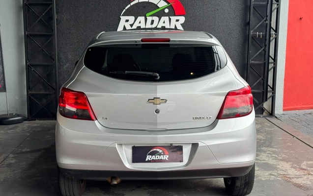 imagem-https://www.socarrao.com.br/sc-vehicle-images-prod/4066714/1790188269221-V2hhdHNBcHAgSW1hZ2UgMjAyNi0wOS0yMyBhdCAwOC40Ny41MyAoMikuanBlZw.jpeg