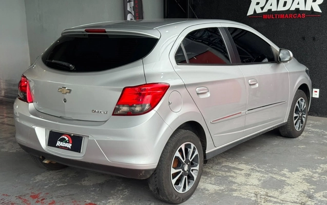 imagem-https://www.socarrao.com.br/sc-vehicle-images-prod/4066714/1790188269368-V2hhdHNBcHAgSW1hZ2UgMjAyNi0wOS0yMyBhdCAwOC40Ny41NC5qcGVn.jpeg