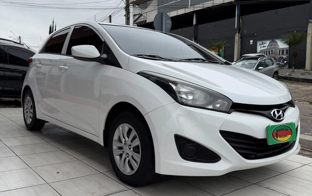 imagem-https://www.socarrao.com.br/sc-vehicle-images-prod/4066723/1791292400818-YTlhMTk0YTItYjVhNS00MGU5LTk3YjQtMDgwN2UyMDkzMTVhLmpwZw.jpg