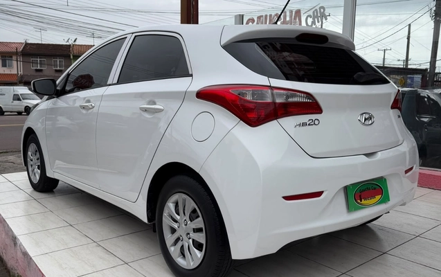 imagem-https://www.socarrao.com.br/sc-vehicle-images-prod/4066723/1791292401665-MTgzY2YxYzQtNDc5Yi00ZDg3LTk2OTQtMWVlNmE3ODRiMWRjLmpwZw.jpg