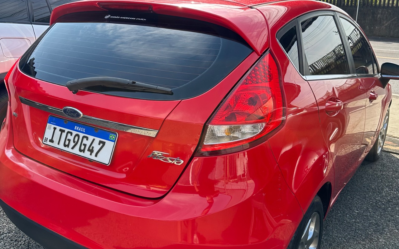 imagem-https://www.socarrao.com.br/sc-vehicle-images-prod/4066773/1790188448010-SU1HXzA4NjkuanBlZw.jpeg