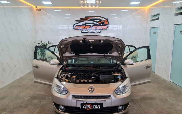 imagem-https://www.socarrao.com.br/sc-vehicle-images-prod/4066887/1791313550401-MTIuanBn.jpg