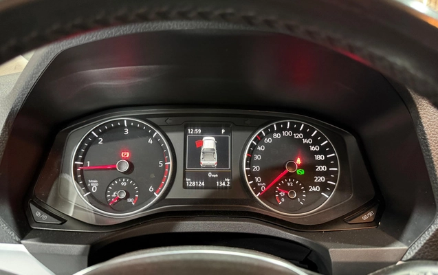 imagem-https://www.socarrao.com.br/sc-vehicle-images-prod/4066955/1790188700318-vehicle_image_1790188684_daa9bd1809ddde3942b5dcd91d79a30c.jpeg