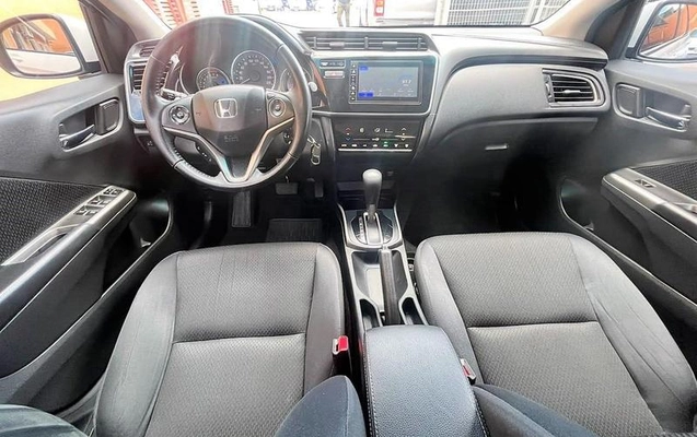 imagem-https://www.socarrao.com.br/sc-vehicle-images-prod/4066995/1790189831443-8506368_4_B_795f68a1eb.jpeg