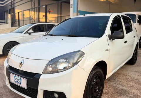 Renault Sandero 2014 Branco — foto 1 de 3