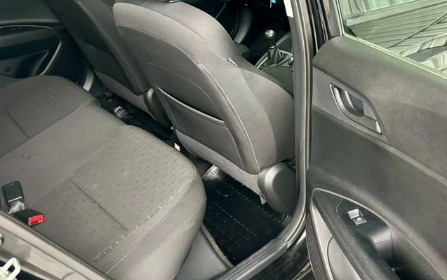 imagem-https://www.socarrao.com.br/sc-vehicle-images-prod/4067056/1790188843828-gb-0db3fe1.jpg