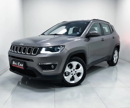 Jeep Compass 2018 Cinza — foto 1 de 3