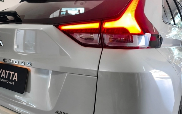 imagem-https://www.socarrao.com.br/sc-vehicle-images-prod/4067069/1790188923900-jHstuAidk7d4P6tBYWltqnZcxb60y8FQ.jpg