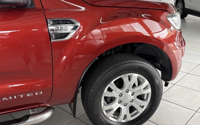 imagem-https://www.socarrao.com.br/sc-vehicle-images-prod/4067071/1790596012636-uxb7YYRJ2SPc3FMsNuY0V315d8VC9F8S.jpg