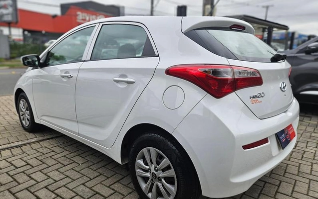 imagem-https://www.socarrao.com.br/sc-vehicle-images-prod/4067091/1790693486222-8504609_2_B_357aea9e26.jpeg