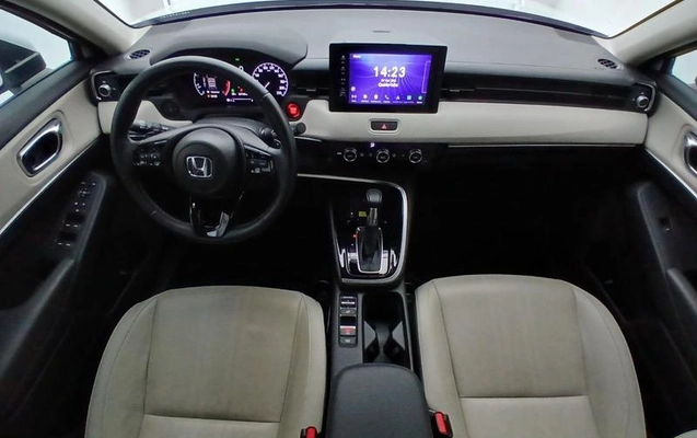 imagem-https://www.socarrao.com.br/sc-vehicle-images-prod/4067099/1790189199106-8506390_23_B_b7a09bca5d.jpeg