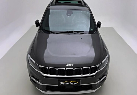 Jeep Commander 2025 Cinza — foto 1 de 3
