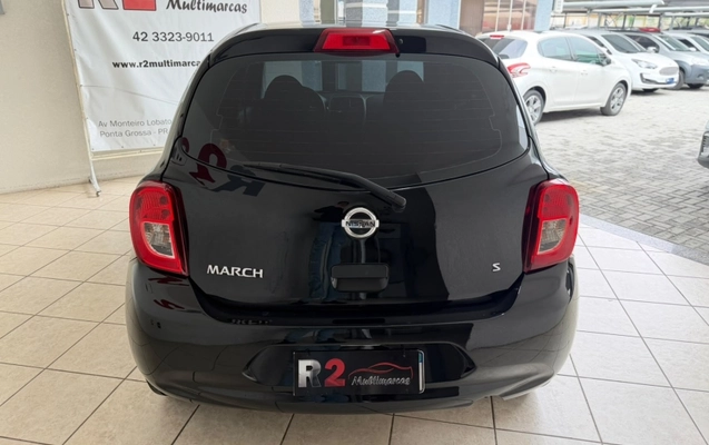 imagem-https://www.socarrao.com.br/sc-vehicle-images-prod/4067252/1790189408090-CPkUwIwvPZd1YJGKHybHJg7Vcv5UJH0E.jpg