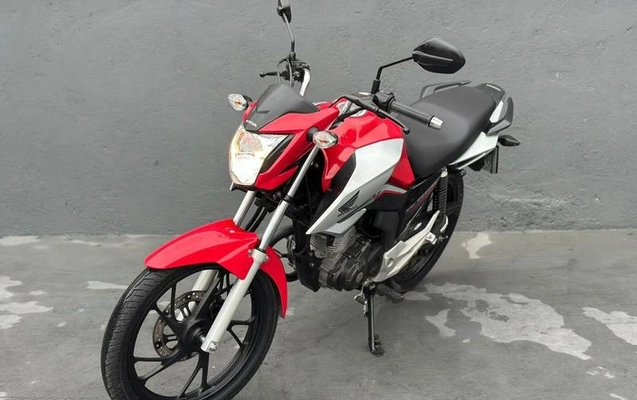 imagem-https://www.socarrao.com.br/sc-vehicle-images-prod/4067299/1790189461377-8491627_0_B_b31c1a8ce9.jpeg
