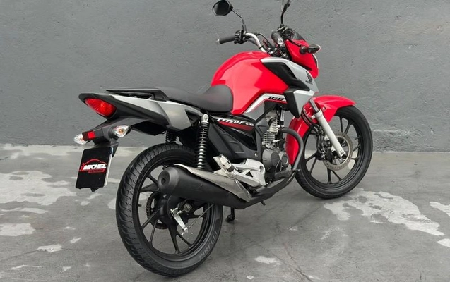 imagem-https://www.socarrao.com.br/sc-vehicle-images-prod/4067299/1790189461398-8491627_10_B_2e2d3eedd2.jpeg