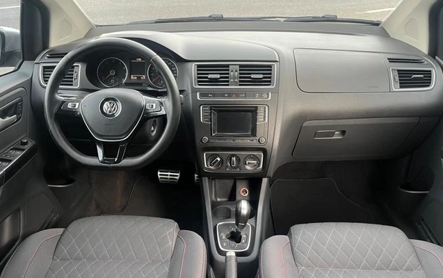 imagem-https://www.socarrao.com.br/sc-vehicle-images-prod/4067360/1790270568014-8506463_13_B_25eb4544e0.jpeg