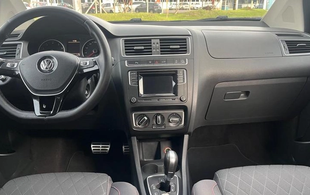 imagem-https://www.socarrao.com.br/sc-vehicle-images-prod/4067360/1790270568016-8506463_14_B_70c00c4491.jpeg