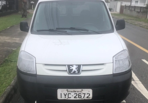 Peugeot Partner 2018 Branco — foto 1 de 3