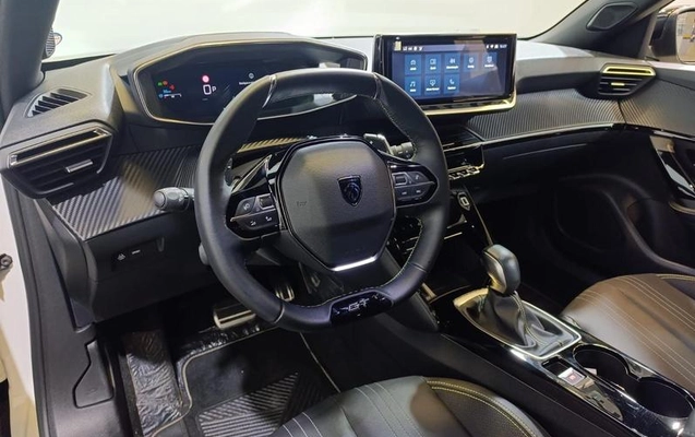 imagem-https://www.socarrao.com.br/sc-vehicle-images-prod/4067452/1790189845914-8506476_14_B_6067da1804.jpeg