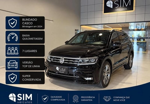 Volkswagen Tiguan 2018 Preto — foto 1 de 3