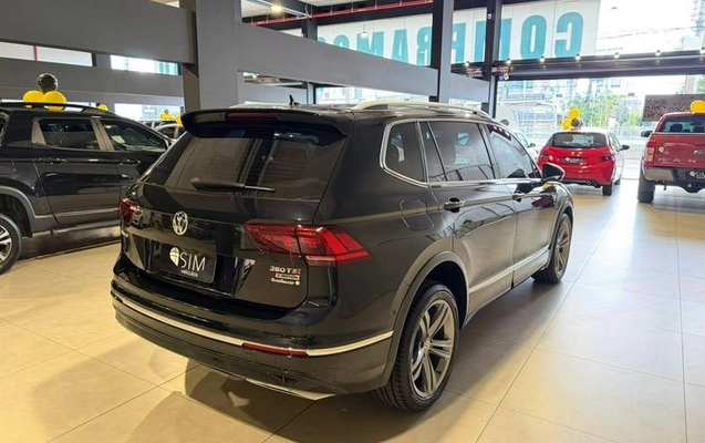 imagem-https://www.socarrao.com.br/sc-vehicle-images-prod/4067469/1790189938423-8496315_26_B_0c6dad761e.jpeg