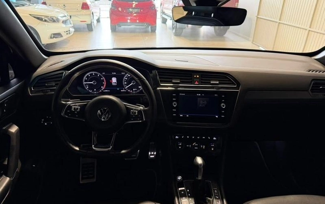 imagem-https://www.socarrao.com.br/sc-vehicle-images-prod/4067469/1790189938425-8496315_16_B_7a96f7939d.jpeg