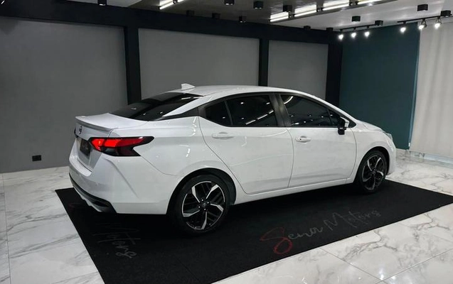 imagem-https://www.socarrao.com.br/sc-vehicle-images-prod/4067471/1791210308634-8396483_4_B_f79d23bd99.jpeg