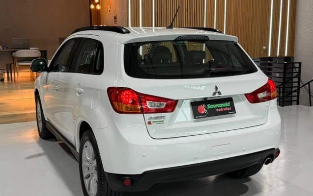 imagem-https://www.socarrao.com.br/sc-vehicle-images-prod/4067473/1790189997861-vehicle_image_1790189982_7cd602241785f41bbf9d1c75b7708296.jpeg