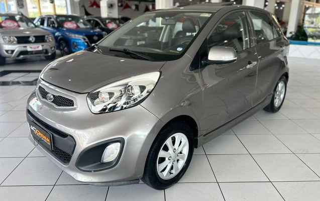 imagem-https://www.socarrao.com.br/sc-vehicle-images-prod/4067474/1790199623675-8493698_0_B_6a5687a716.jpeg