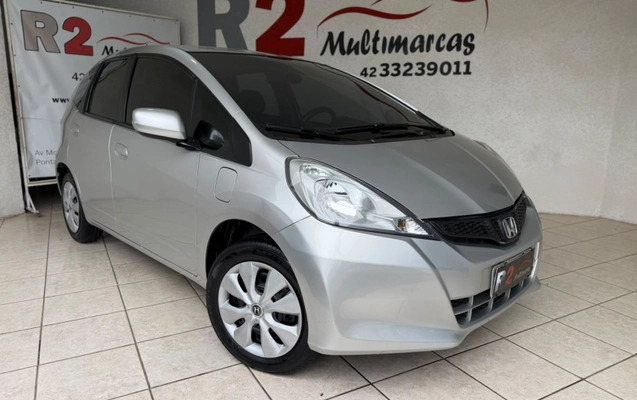 imagem-https://www.socarrao.com.br/sc-vehicle-images-prod/4067478/1790190017795-2dfRUIsS2MFb2M5Q3p8PwHFwGliIQbXz.jpg