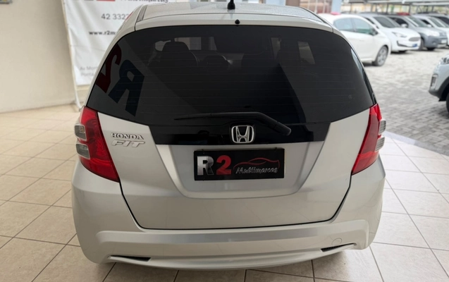 imagem-https://www.socarrao.com.br/sc-vehicle-images-prod/4067478/1790190017807-sc57EKUlP17GW7WvQMxhvunON2utTNR5.jpg